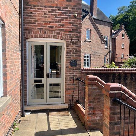 Forgemasters House Villa Telford Exterior photo